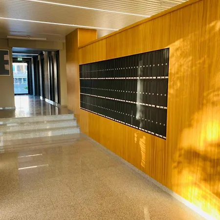 A&a Stellaris Apartment, Free Parking