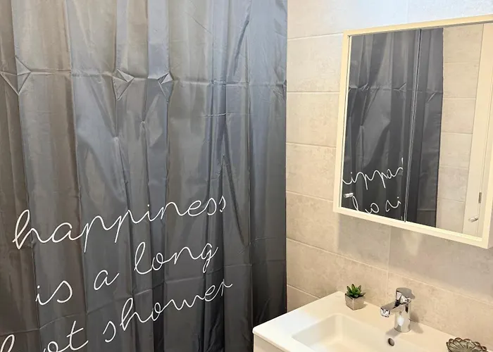 A&a Stellaris Apartment, Free Parking Apartman *